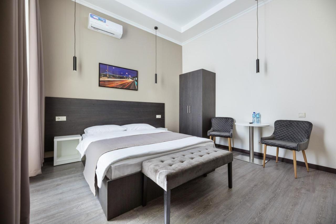 Apart Hotel Mikhailovsky Kiev Eksteriør bilde